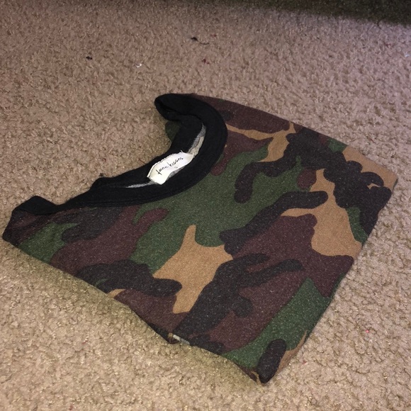 Top - Picture 3 of 3